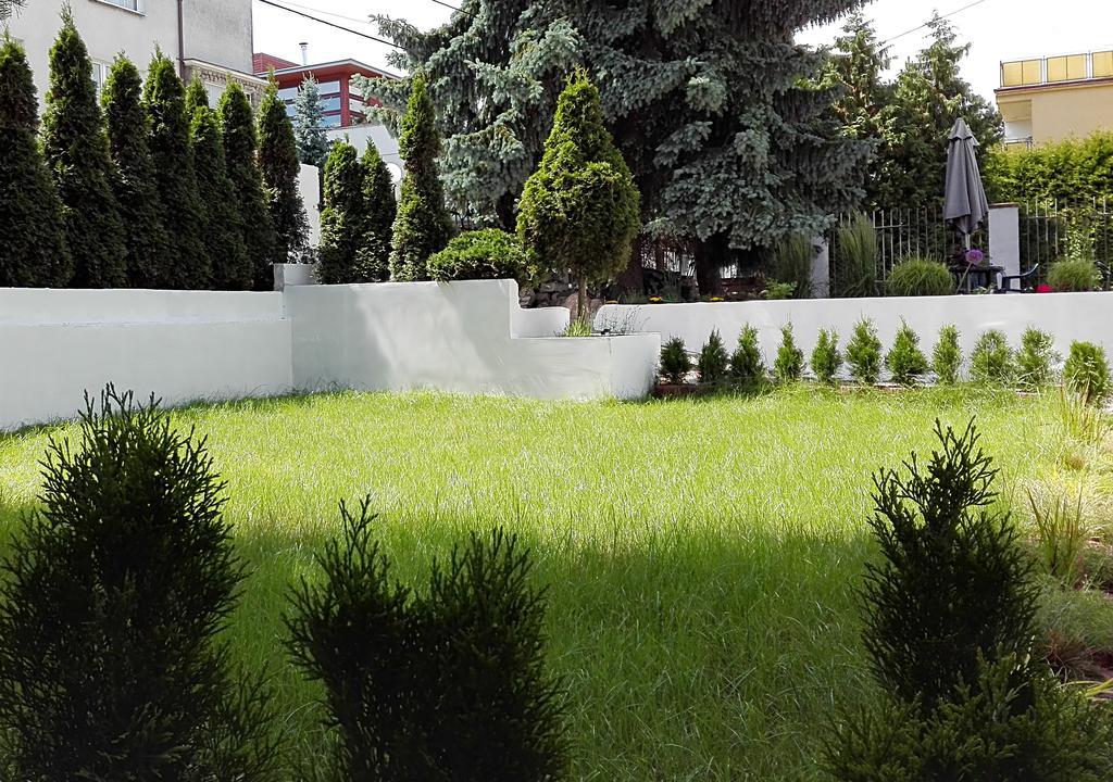 Dom Goscinny Raido Homestay *